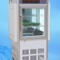 智能光照培养箱