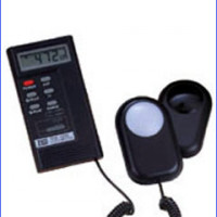 TES-1330A照度计