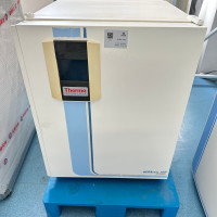 赛默飞世尔Thermo二手CO2细胞培养箱HERAcell