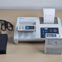 Used SPACELABS HEALTHCARE 90207