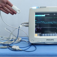 Used - Like New PHILIPS IntelliVue MP30