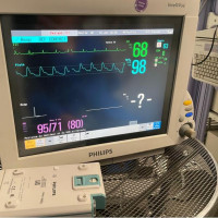 Used PHILIPS IntelliVue MP60