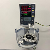 Used - Good MINDRAY Datascope Accutorr V