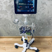 Used SPACELABS HEALTHCARE QUBE 91390