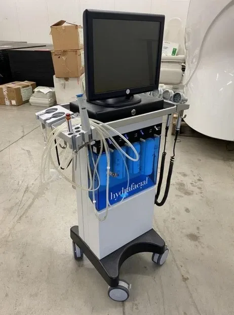 Used EDGE SYSTEMS Hydrafacial MD