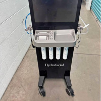Pre-Owned - Excellent EDGE SYSTEMS HYDRAFACIAL Syndeo