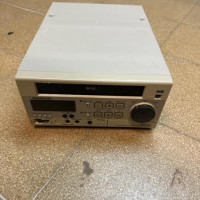 Used PANASONIC AG-MD830
