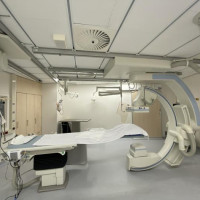 Used SIEMENS AXIOM Artis zee