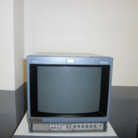 Used OLYMPUS OEV143