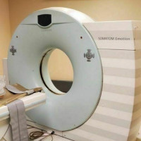SIEMENS Emotion 16 CT Scanner