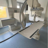 Used - Good SIEMENS AXIOM Artis zee