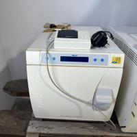 Pre-Owned - Excellent MELAG Euroklav 23 VS plus