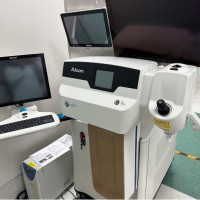 Pre-Owned - Excellent ALCON LenSx