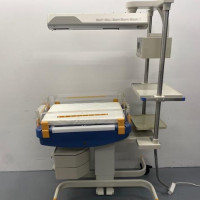 Used - Good DRAGER Babytherm 8004