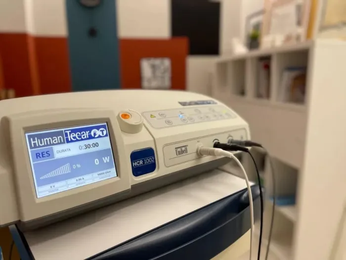 Used - Good HUMANTECAR HCR 1002