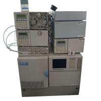 Shimadzu SIL-HT HPLC System