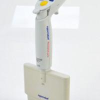 Eppendorf Research pro 12-Kana