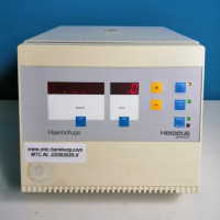 Used HERAEUS Haemofuge