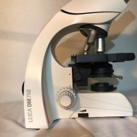 Used LEICA DM750