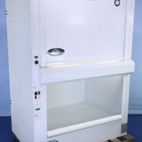 Used NUAIRE FumeGard NU-156