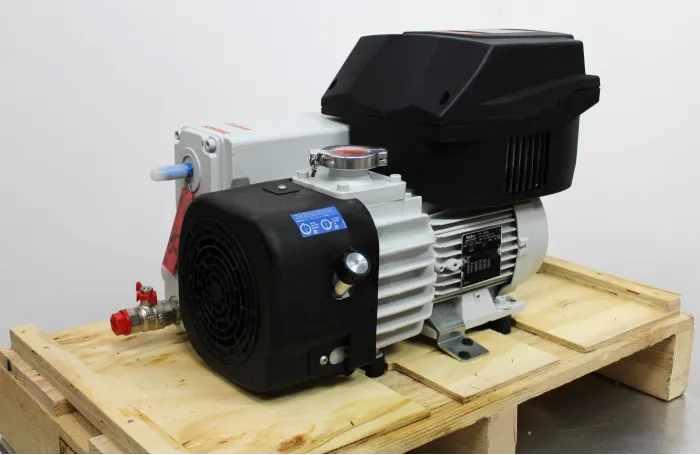 Used - Good LEYBOLD Sogevac SV 65